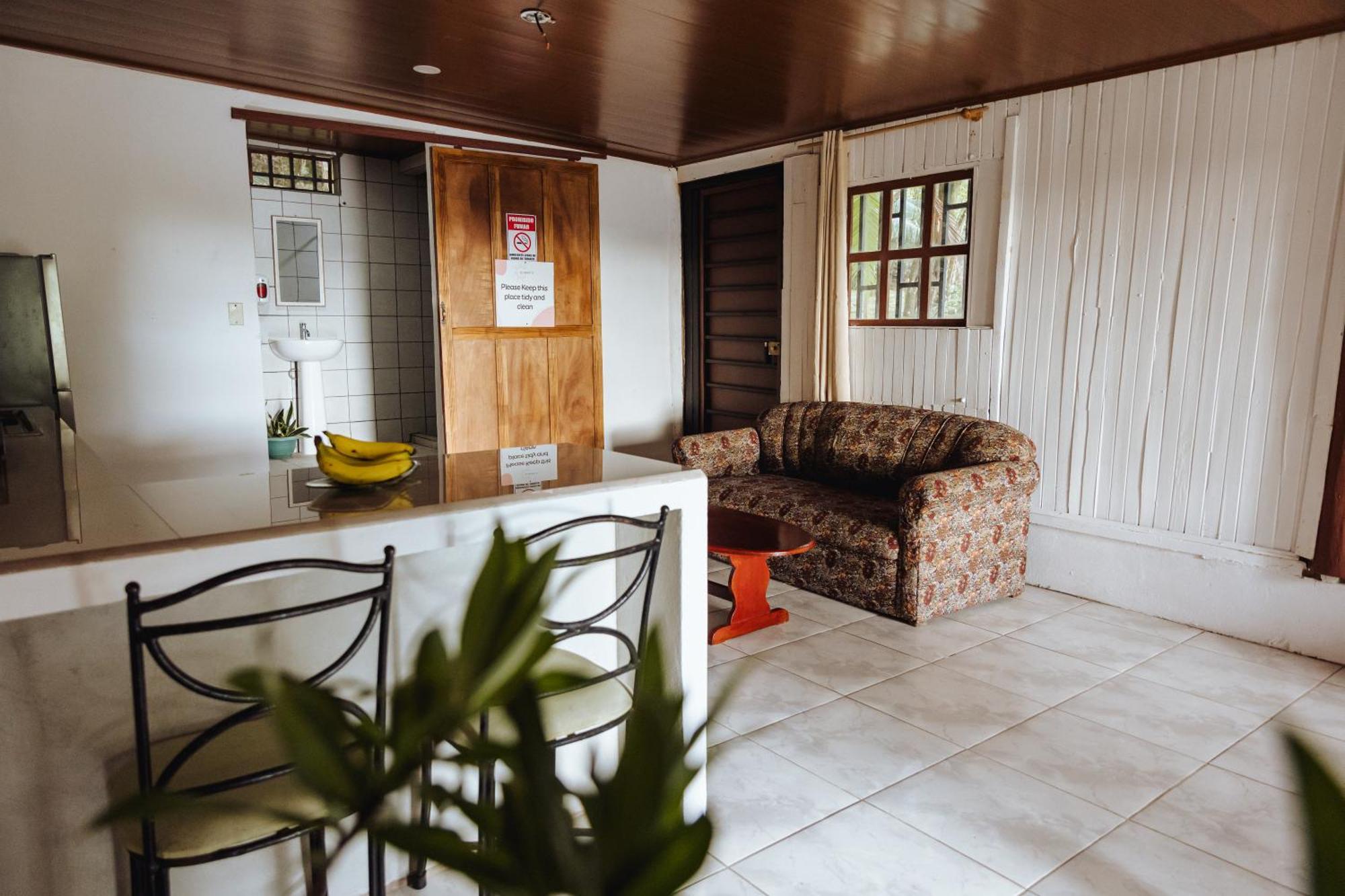 Sunny'S Jaco Exterior photo